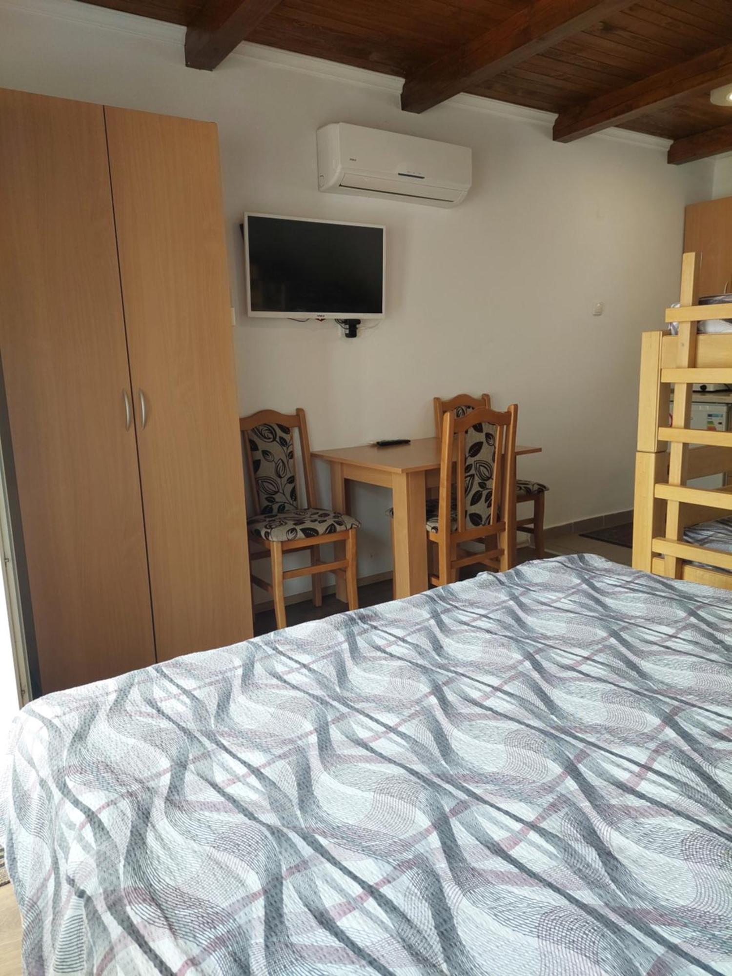 Apartment M&M Pacir Екстериор снимка