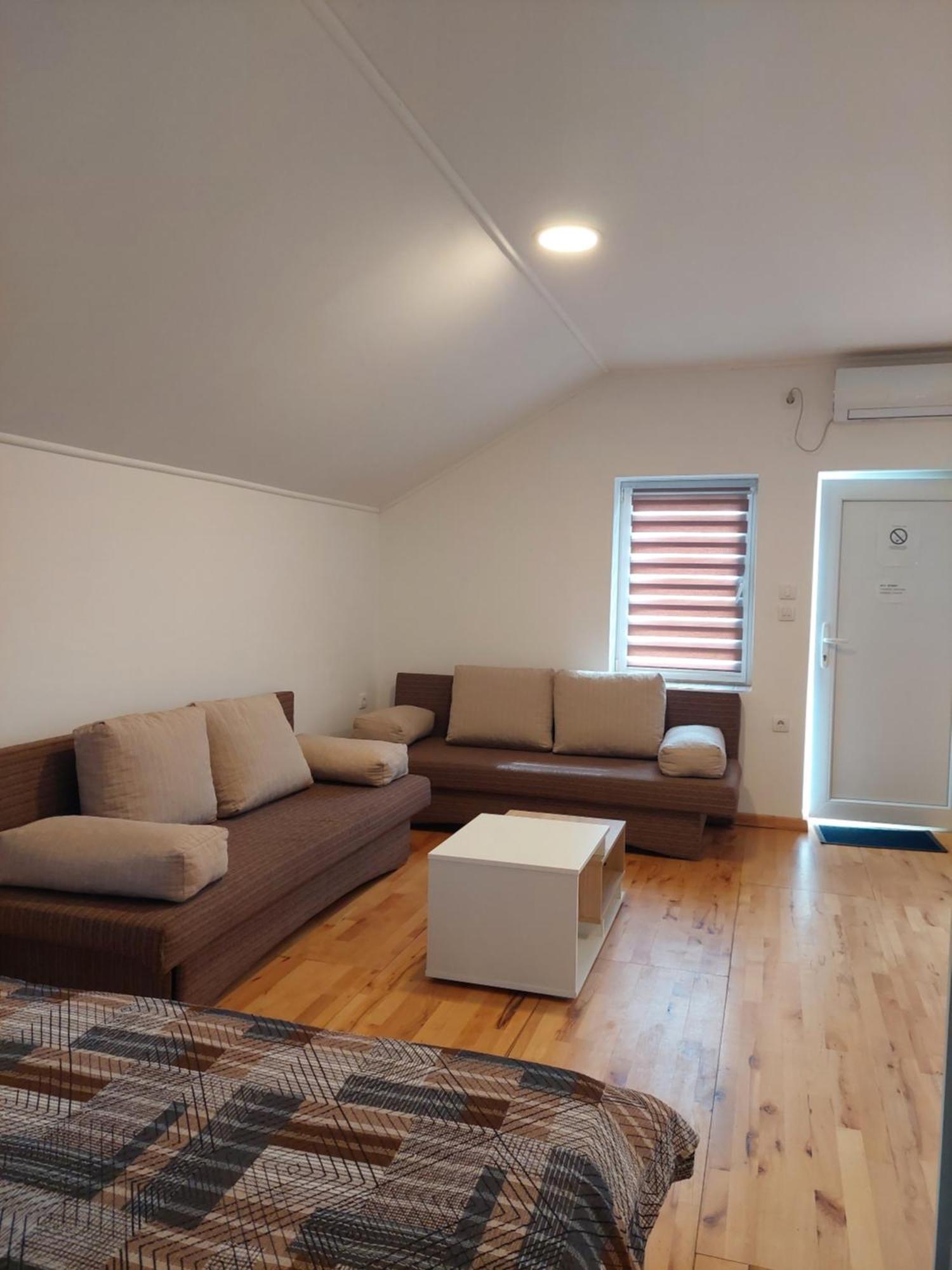 Apartment M&M Pacir Екстериор снимка