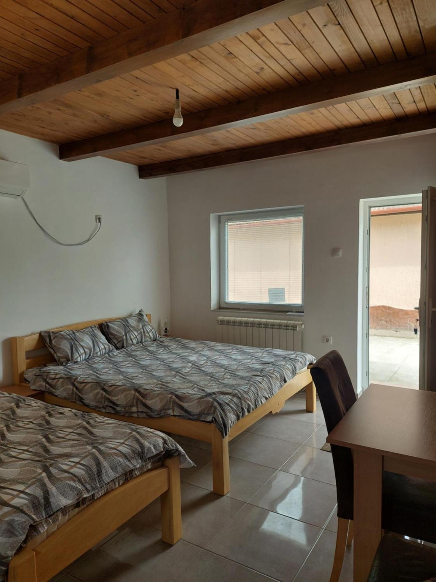 Apartment M&M Pacir Екстериор снимка