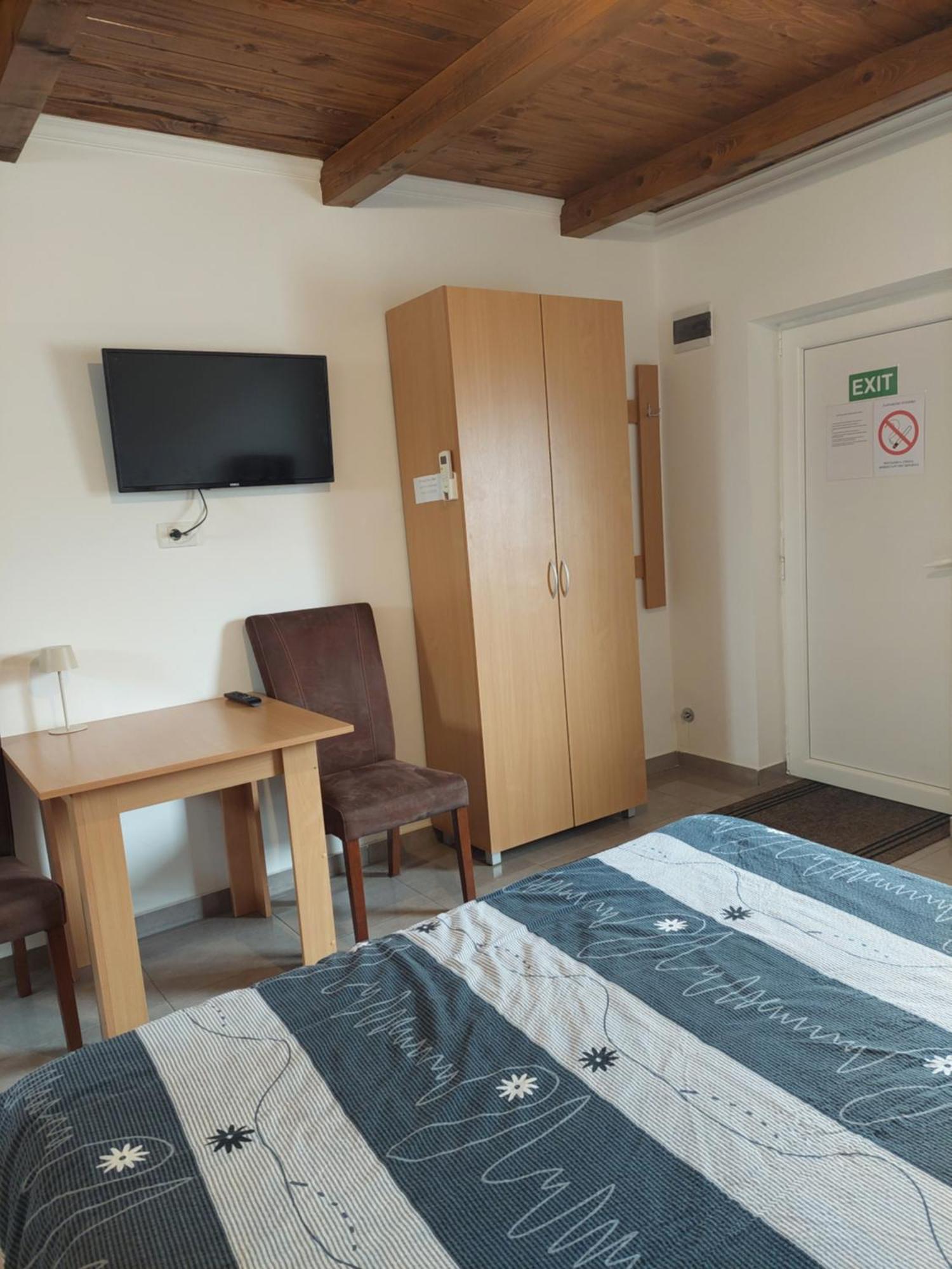 Apartment M&M Pacir Екстериор снимка