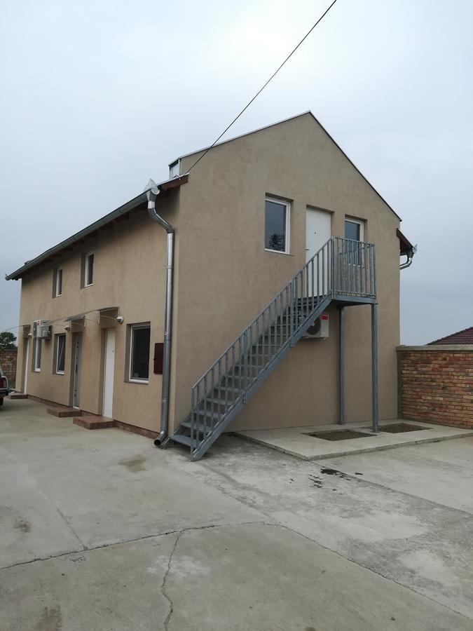 Apartment M&M Pacir Екстериор снимка